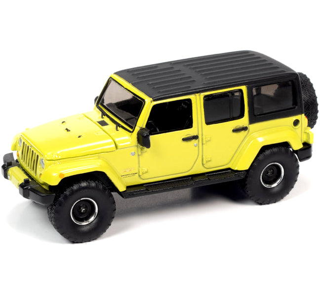 2021 Auto World - 2017 Jeep Wrangler JK Sahara Unlimited (Green) AW64322-3A4