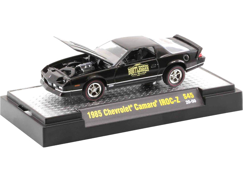 2020 M2 Machines Desktop S45-20-50 - 1985 Chevy Camaro IROC-Z (Bootlegger Black)