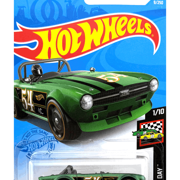 2021 Hot Wheels Mainline #009 - Triumph TR6 Roadster (Green) GRX91