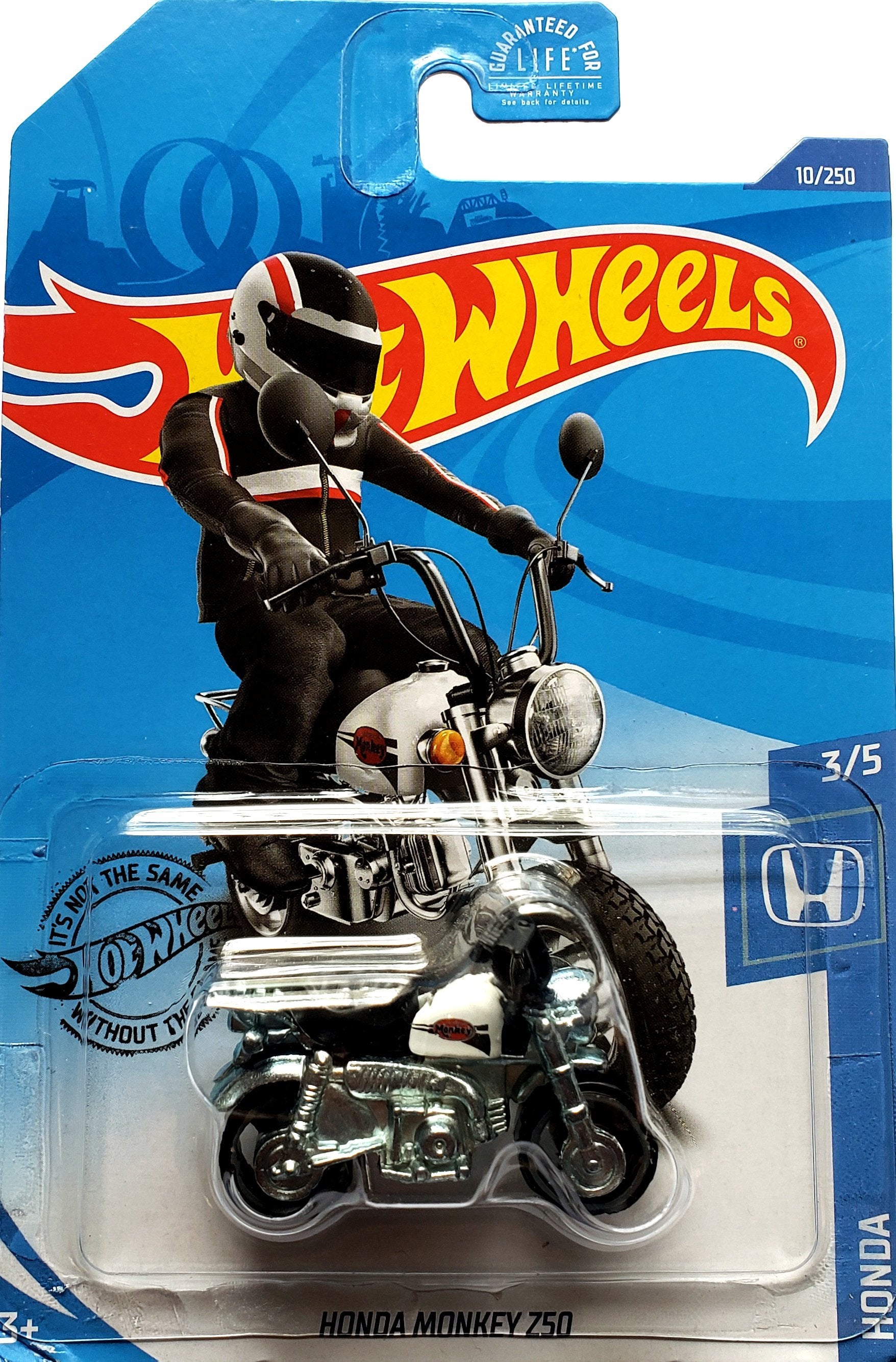 2020 Hot Wheels Mainline #010 - Honda Monkey Z50 Motorcycle (White) GHF51